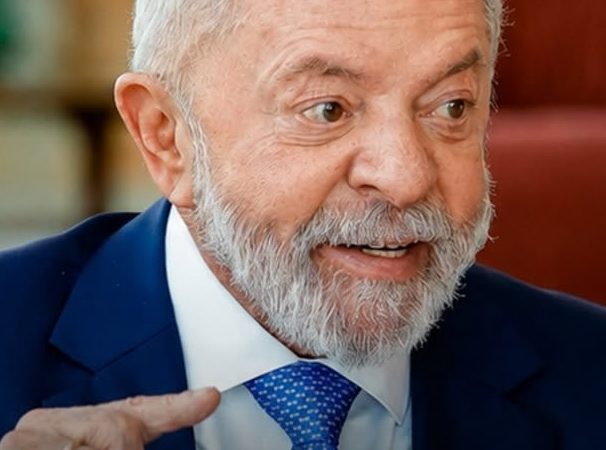 Lula veta projeto que contaria estágio como experiência profissional em concursos