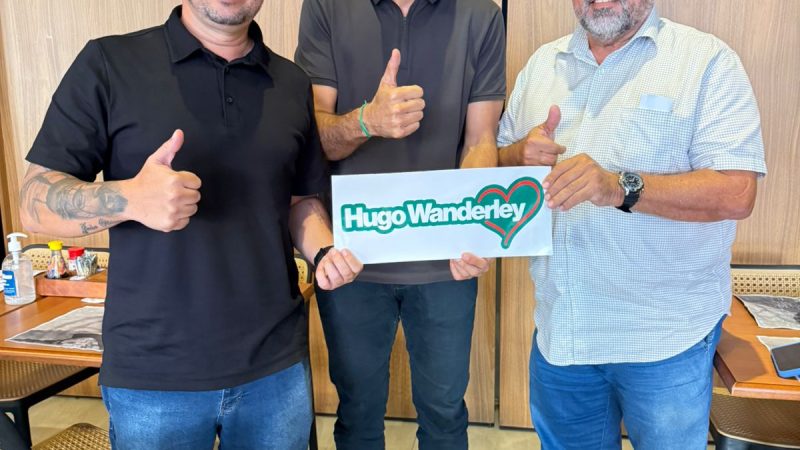 Adriano Barros e vereador William visitam Hugo Wanderley e reforçam parceria política em Joaquim Gomes