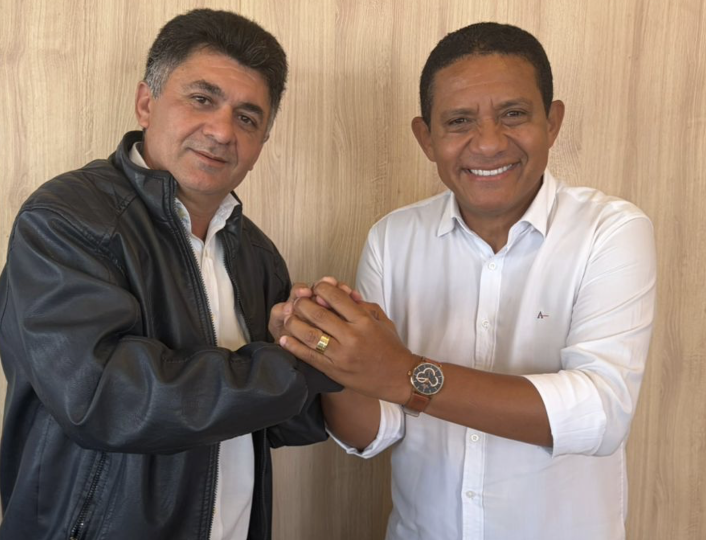 Maurício Tenório declara apoio a Júlio Cezar e fortalece articulação para 2026 em Atalaia