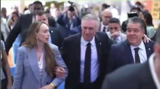 Quem é o alagoano que apareceu ao lado de Ancelotti na convocação para a Copa do Mundo