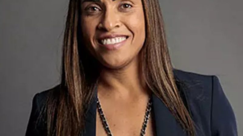 Doação da jogadora Marta garante material para finalizar sede da Apapi em Palmeira dos Índios