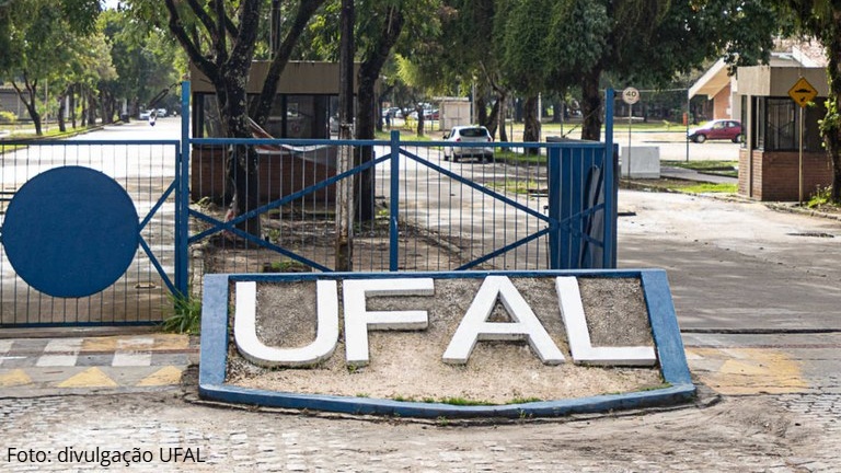 Ufal vai reservar 2% das vagas de graduação para pessoas trans, travestis e não binárias a partir do segundo semestre