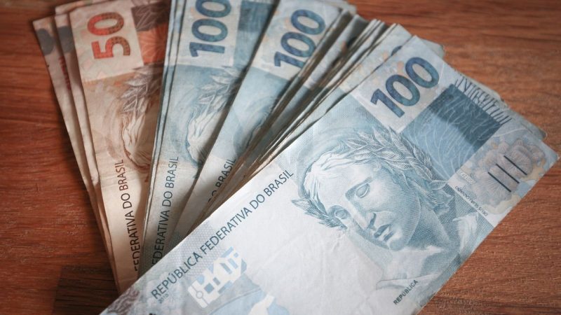 Segunda parcela do 13º do INSS começa a ser paga hoje; R$ 78 bi vão para a economia