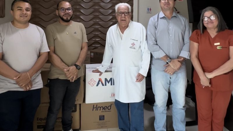 Instituto Superar realiza doação de medicamentos e utensílios ao Hospital Santa Rita, em Palmeira dos Índios
